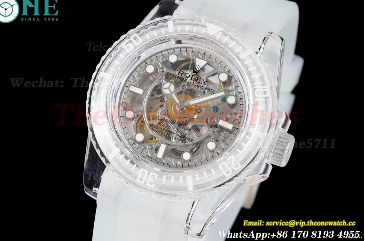 A2824 Acrylic F8F Skeleton Date No Submariner RU Dial 40MM 1210